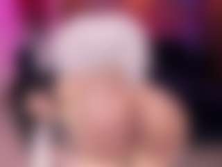 Live cam show with Kloee brown - Erotic Dance on Gym Cam Girls