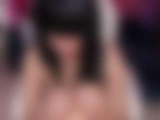 Spettacolo in cam dal vivo con Kloee brown - Full Nudity su Camsoda