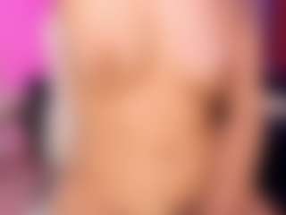 Live cam show with Kloee brown - Double Penetration on MyBangCams