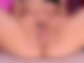 Spettacolo in cam dal vivo con Kloee brown - Full Nudity su Camsoda
