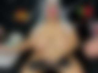 Live cam show with Oriana - Big Nipples on studioflirtlive.com