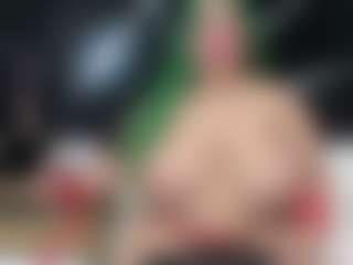 Oriana's Live Sex Cam Show