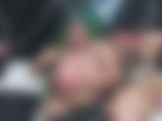 Live-Cam-Show mit Oriana - Lush auf Camsoda