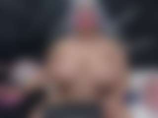 Oriana's Live Sex Cam Show