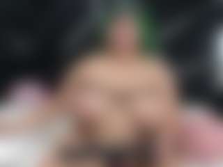 Live cam show with Oriana - Red Hair on Instabang