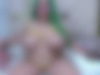 Live cam show with Oriana - Mature Toys on TastyBlacksLive