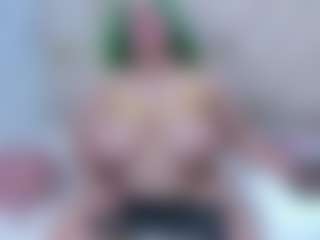Oriana's Live Sex Cam Show