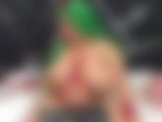Live cam show with Oriana - Smoke on Soda Cam
