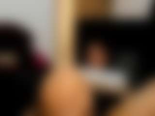 SarahJhonsonn's Live Sex Cam Show