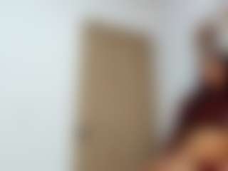 Live cam show with SarahJhonsonn - Red Hair on live18s.com