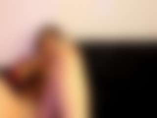 Live cam show with SarahJhonsonn - Control on Latina Girls