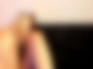 Live cam show with SarahJhonsonn - Shower on Camsoda