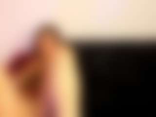 Live cam show with SarahJhonsonn - Solo on 1on1-livenow