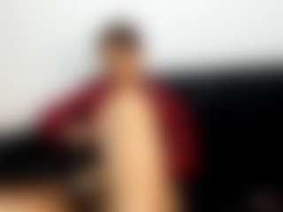 SarahJhonsonn's Live Sex Cam Show