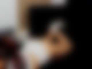 SarahJhonsonn's Live Sex Cam Show