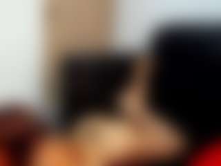 SarahJhonsonn's Live Sex Cam Show