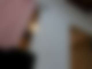 SarahJhonsonn's Live Sex Cam Show