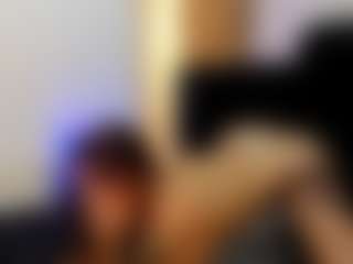 SarahJhonsonn's Live Sex Cam Show