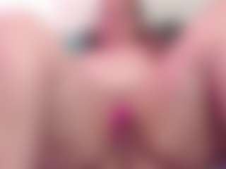 scarlettbooty's Live Sex Cam Show