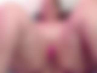 scarlettbooty's Live Sex Cam Show