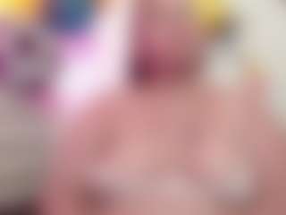 Live cam show with scarlettbooty - Latina MILF on livesuperchat.net | colombia