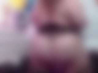 scarlettbooty's Live Sex Cam Show