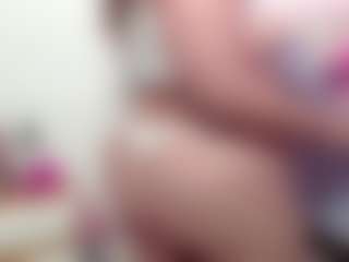 Live cam show with scarlettbooty - Thick on Camsoda