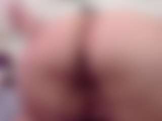 Live cam show with scarlettbooty - Mature on nudelive.tv