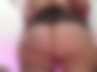 scarlettbooty's Live Sex Cam Show