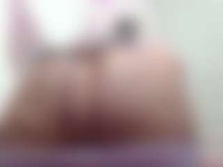 scarlettbooty's Live Sex Cam Show