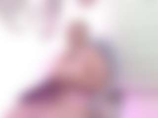 Live cam show with scarlettbooty - Mature on CSO-WL