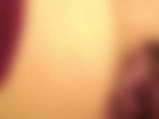 Live cam show with scarlettbooty - Striptease MILF on madthumbs