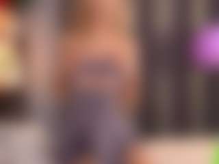 Live cam show with telladreamerr - Skinny on Lustler