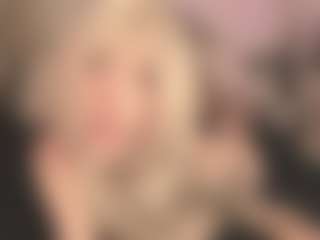 Zhally_Dee's Live Sex Cam Show