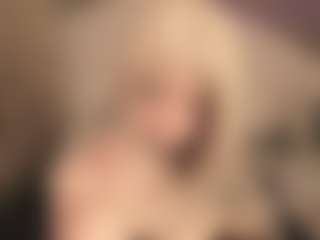 Live cam show with Zhally_Dee - Gamer Toys on Fling VIP Chat