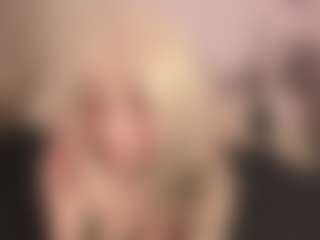 Live cam show with Zhally_Dee - Butt Plug on CSO-WL