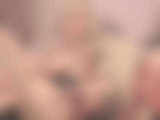 Live cam show with Hot little girl - Gamer Toys on Latina Girls