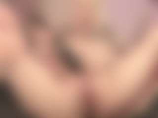 Live cam show with Hot little girl - Gamer Pornstar on makecum.org