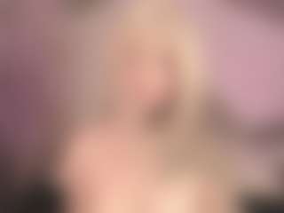 Live cam show with Hot little girl - Gamer Asian on Camsoda