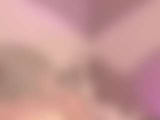 Live cam show with Hot little girl - Squirt Blonde Hair on AdultVida.com