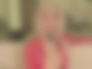 Live cam show with Hot little girl - Green Eyes on Camsoda