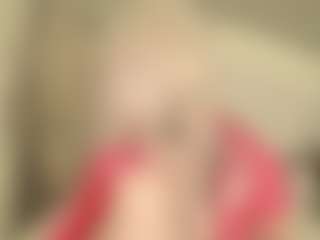 Live cam show with Hot little girl - Sexydance on SmokeAndPoke
