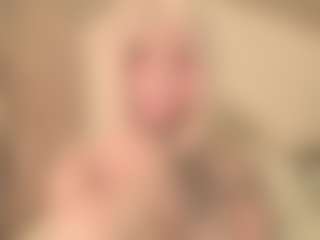 Live cam show with Hot little girl - Gamer on https://playwithruby.com