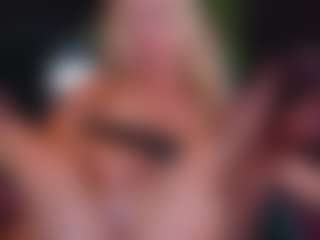 HelenCeccile MILF webcam performer live streaming