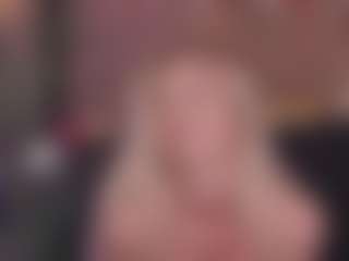 HelenCeccile MILF webcam performer live streaming