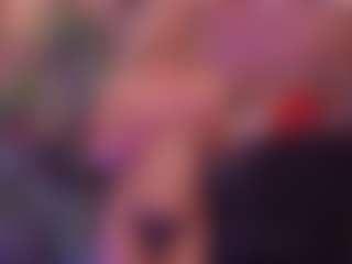 HelenCeccile's Live Sex Cam Show
