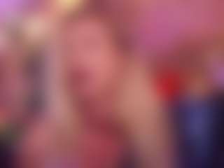 HelenCeccile's Live Sex Cam Show