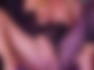 HelenCeccile's Live Sex Cam Show