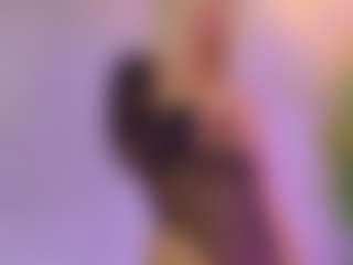 HelenCeccile's Live Sex Cam Show
