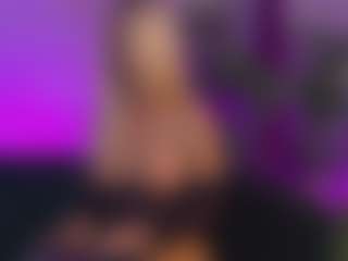HelenCeccile's Live Sex Cam Show